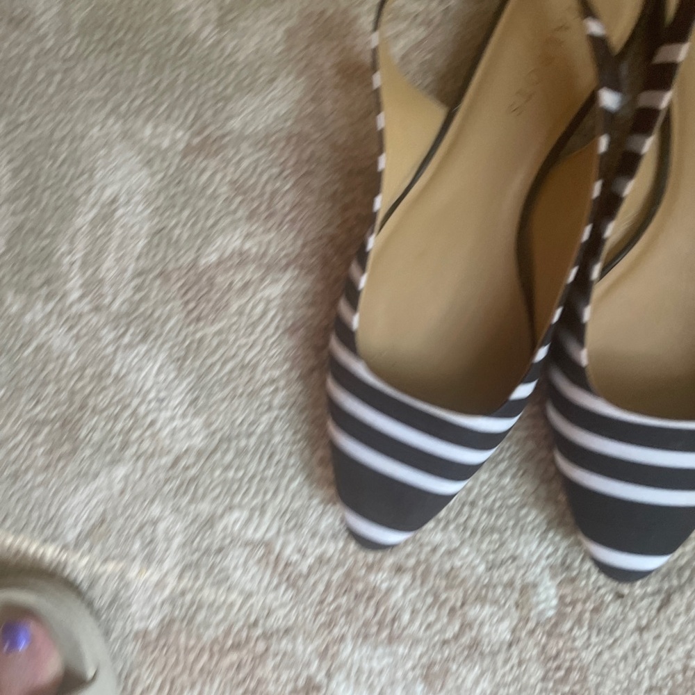Talbots Striped Black and White Slingback flats - Picture 3 of 5